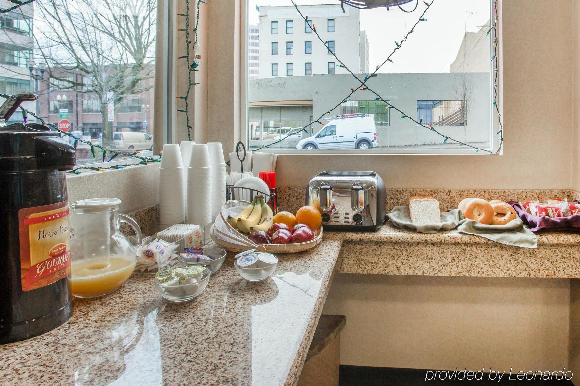 Studio 6 Suites Vancouver Wa Waterfront Екстериор снимка